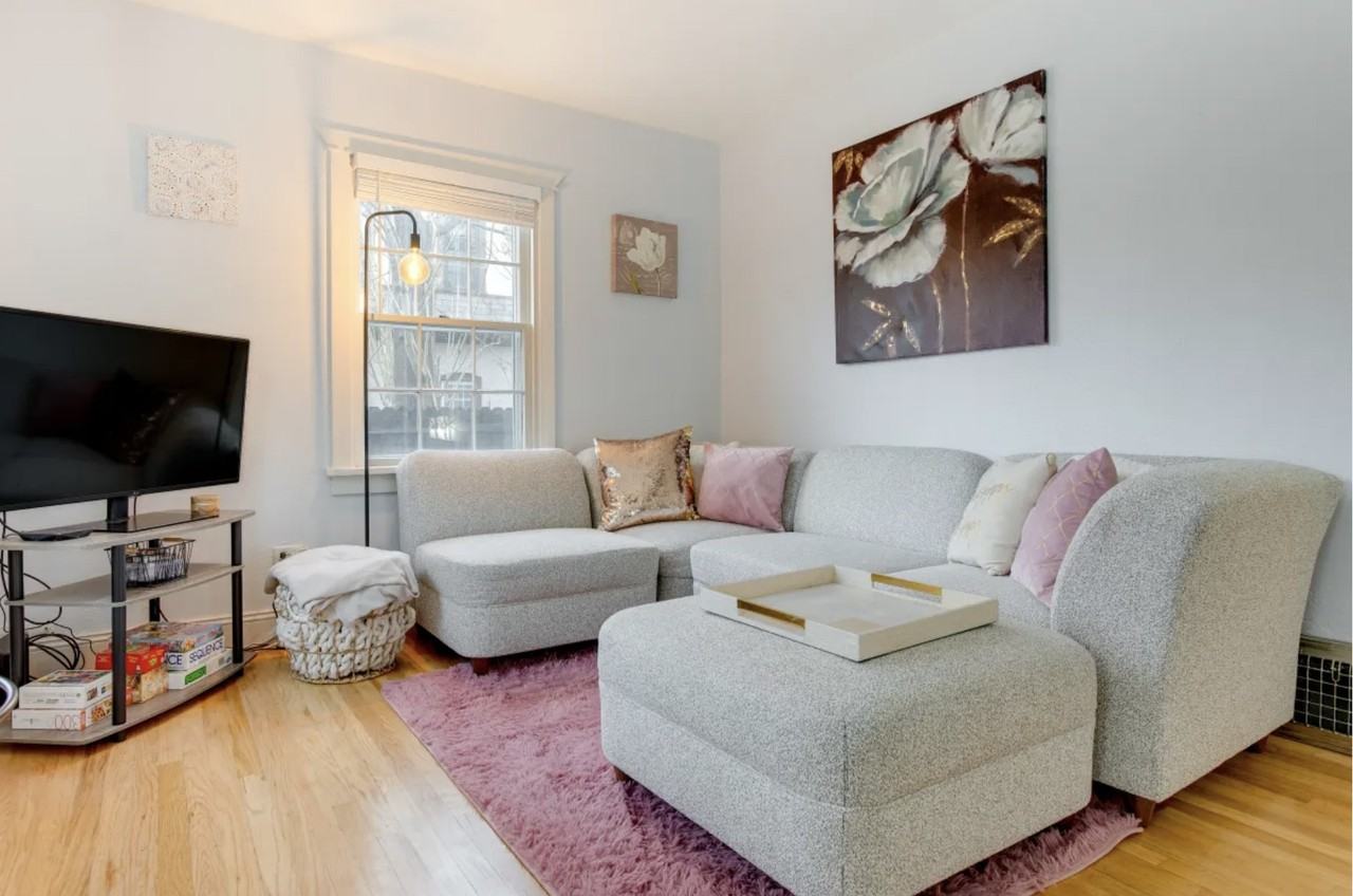 2156 S Logan St - Photo 2 of 21