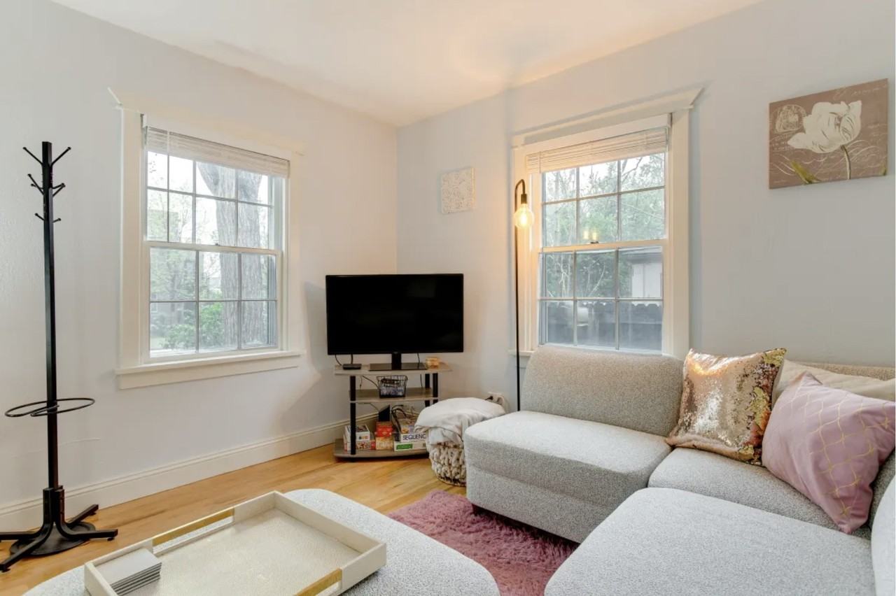 2156 S Logan St - Photo 3 of 21