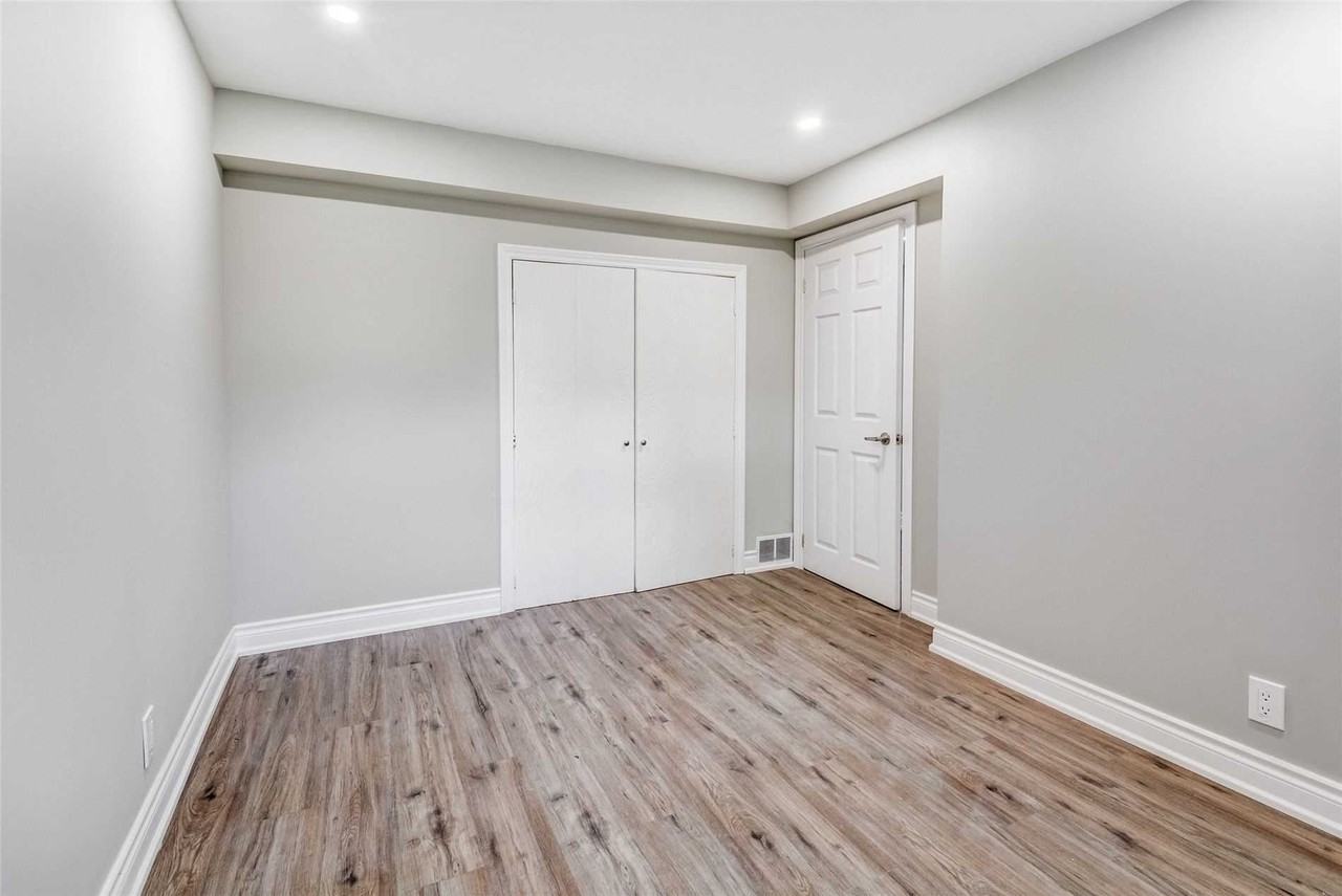 1644 Keele Street - Photo 6 of 8