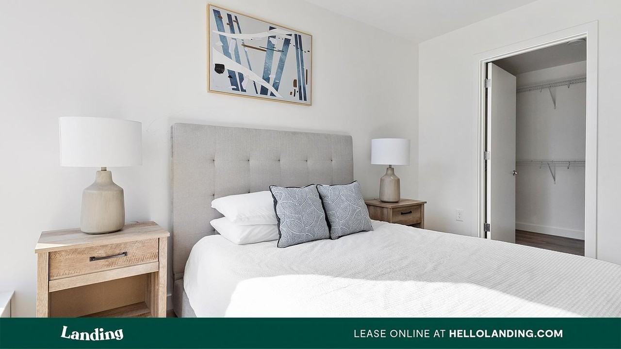 Exchange - Photo 3 of 50