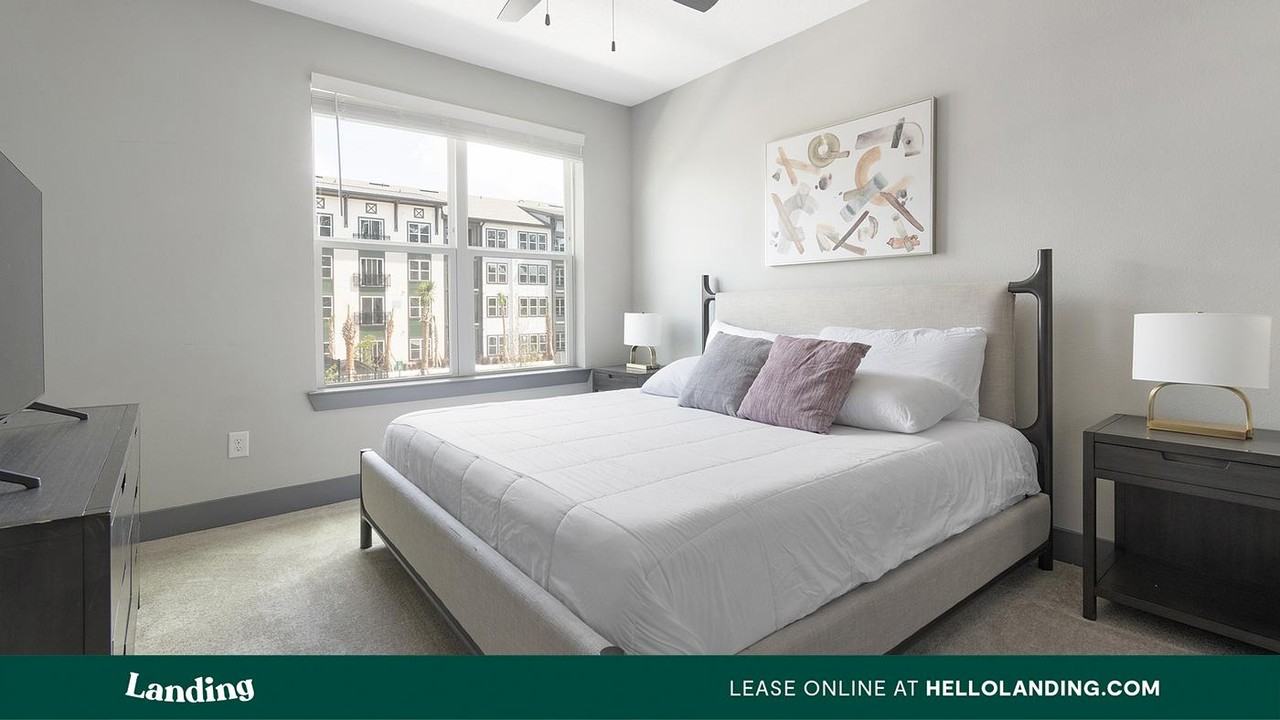 14041 Hyatt Rd - Photo 3 of 50