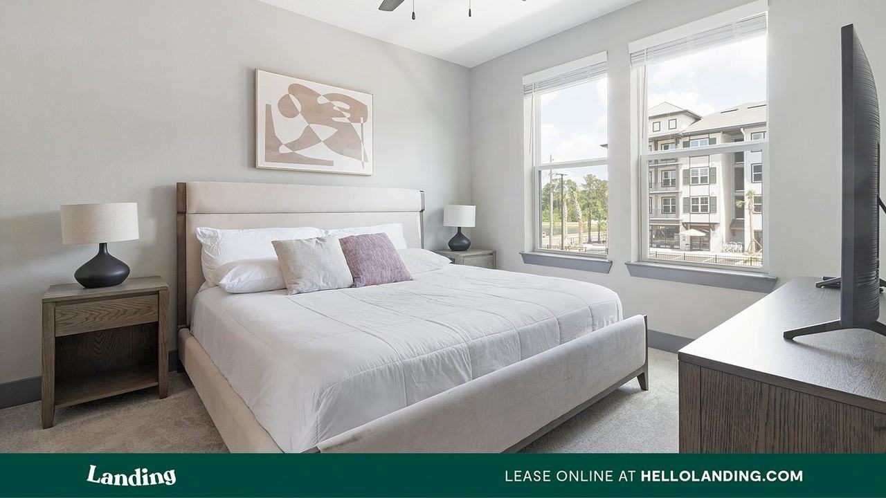 14041 Hyatt Rd - Photo 5 of 50