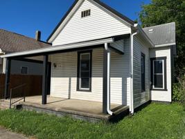 featured image of 119 N Walnut St