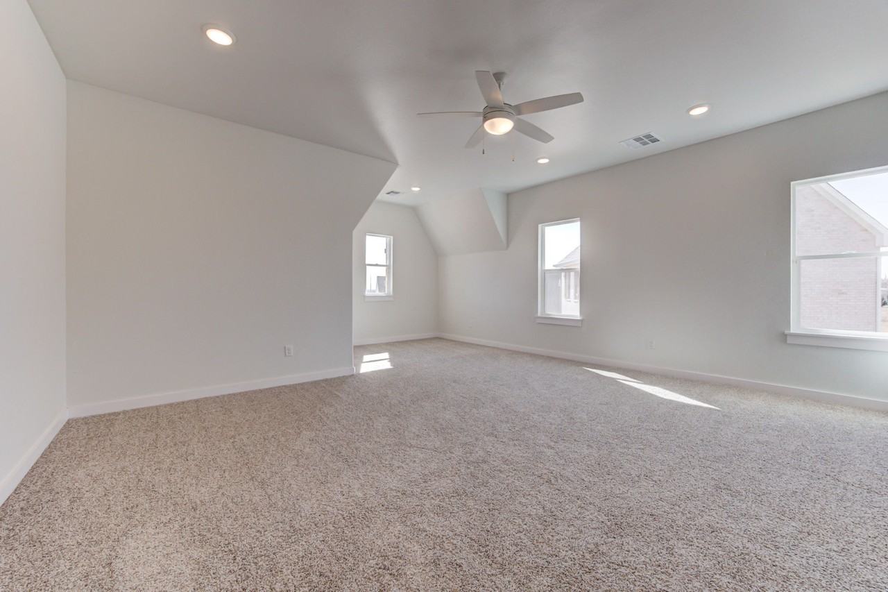 7901 Behr Dr - Photo 2 of 50