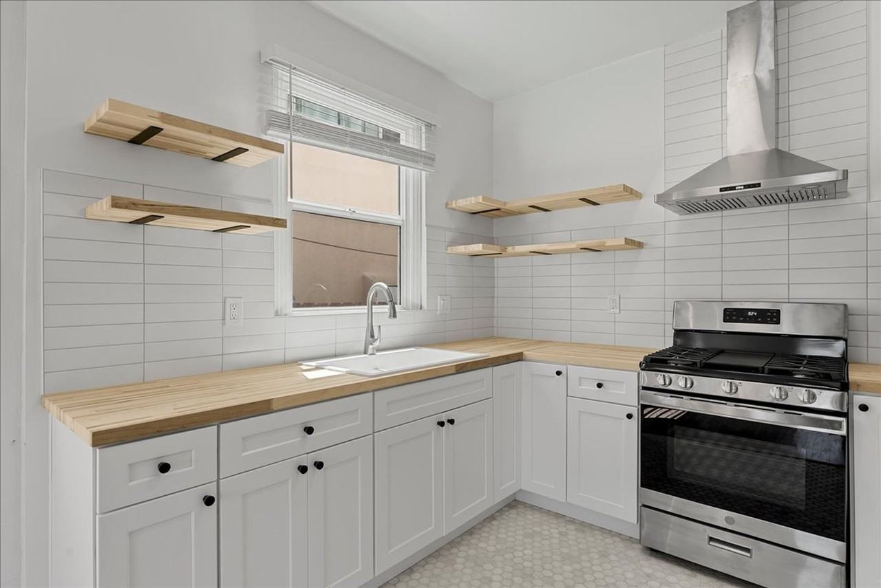 3056 E Broadway - Photo 2 of 21