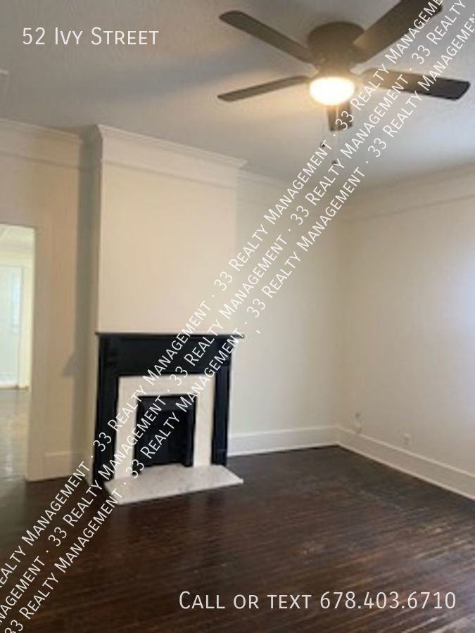 52 Ivy St - Photo 3 of 9