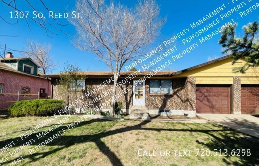 1307 S Reed St - Photo 2 of 24