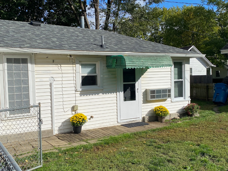 212 W Stanage Ave #REAR - Photo 2 of 20