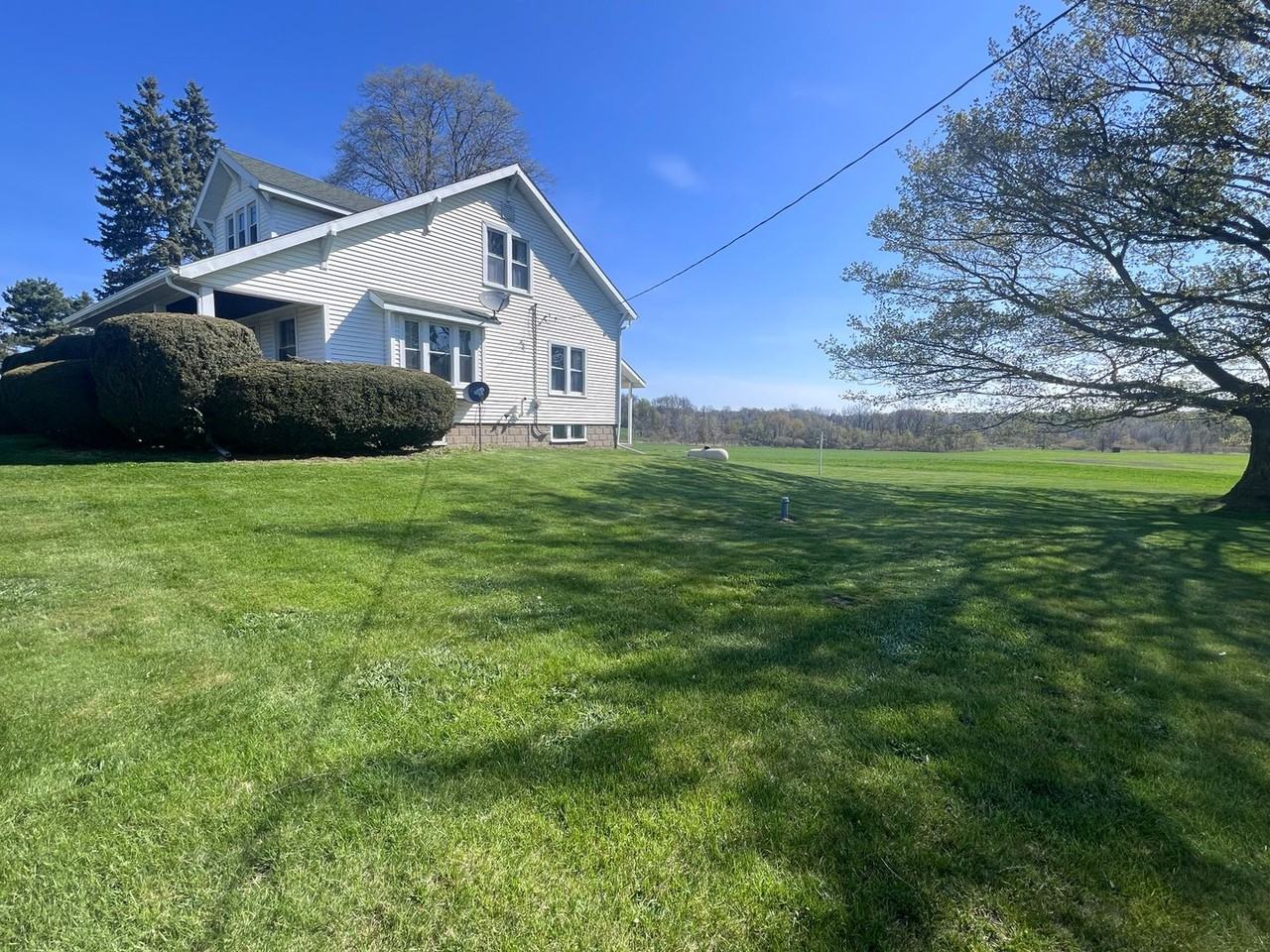 1344 20th Ave Sw - Photo 2 of 38