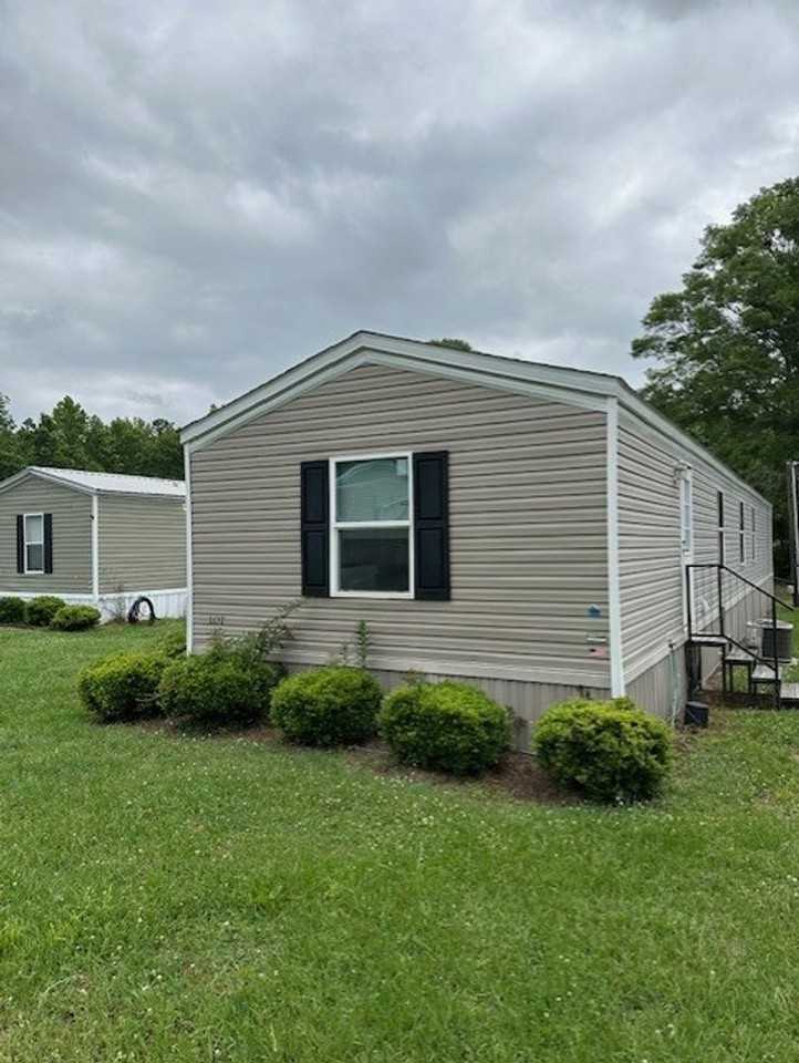 3526 Lee Road 137 #10 - Photo 3 of 25