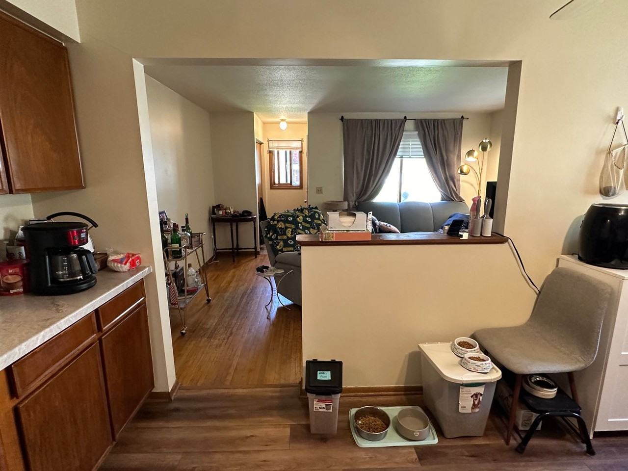 4857 5th St Ne - Photo 2 of 11