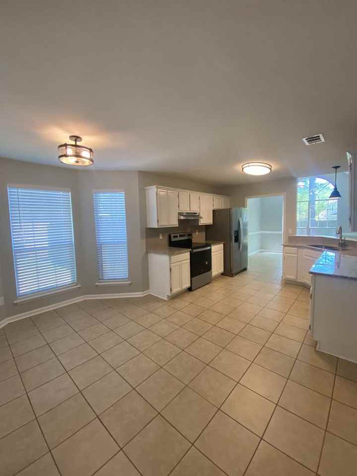 1112 Panola Cir - Photo 7 of 23