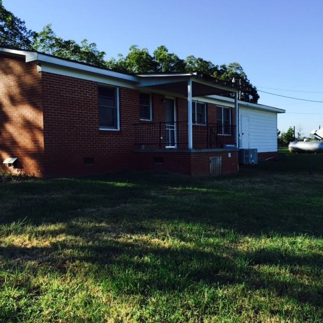 2361 Athens Hwy - Photo 2 of 6