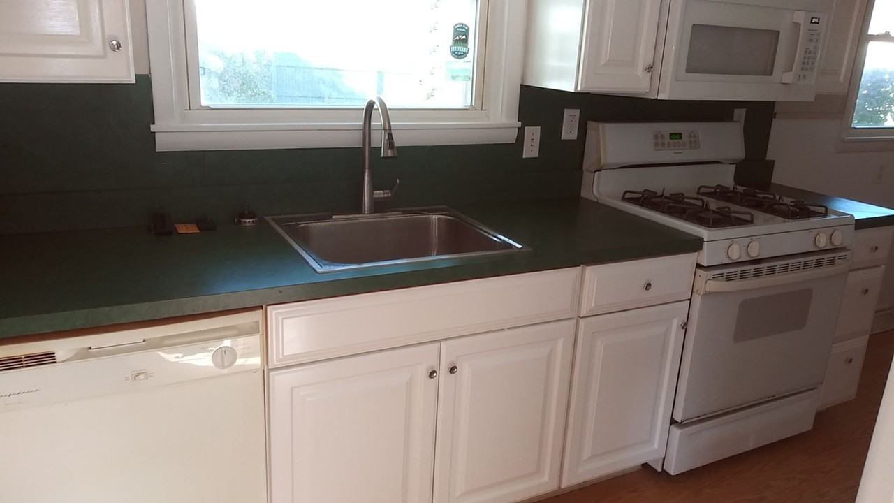 319 Taft Ave - Photo 3 of 12