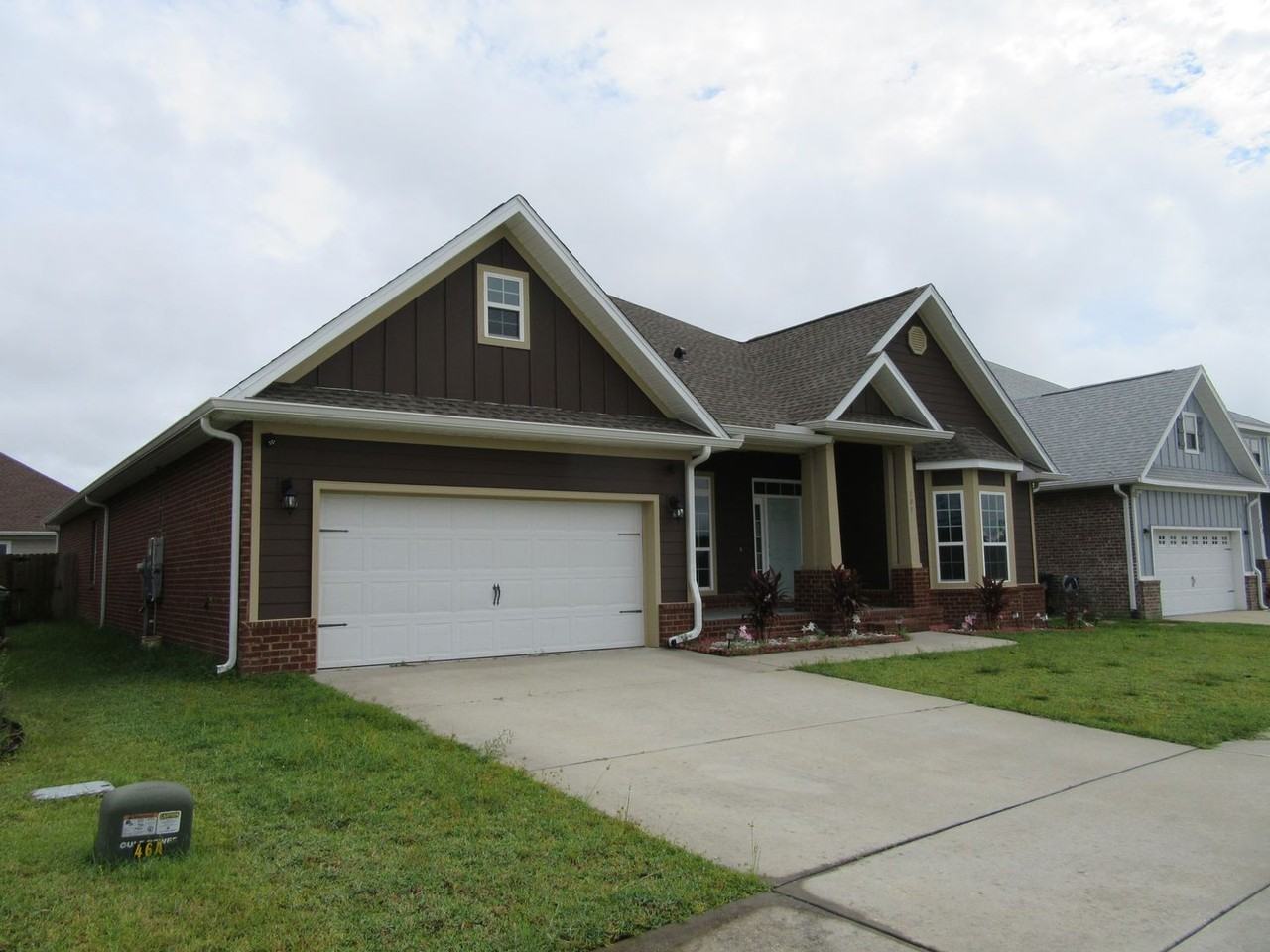 105 N Shoreview Dr - Photo 3 of 50