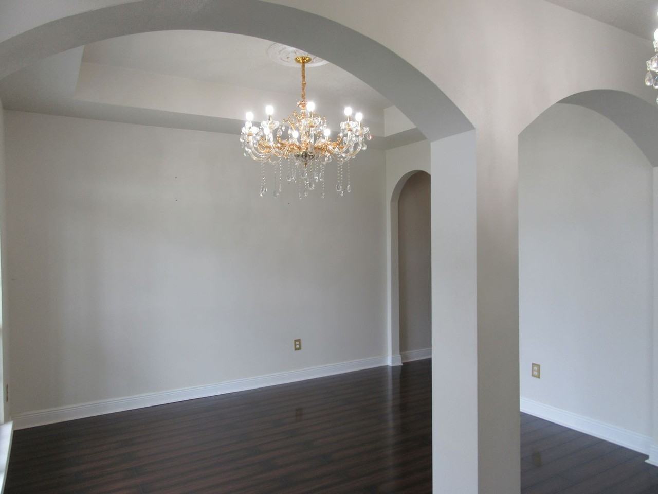 105 N Shoreview Dr - Photo 5 of 50