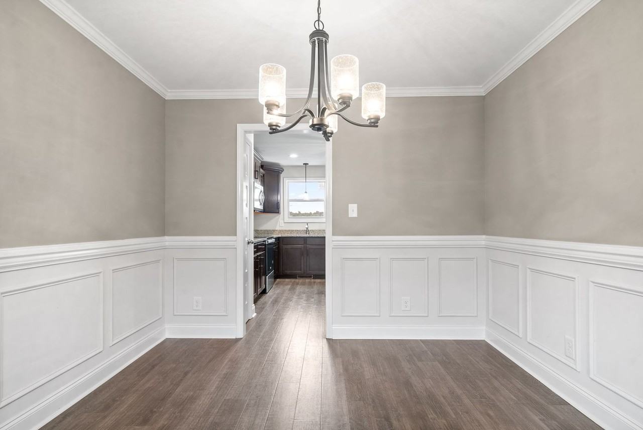 820 Crestone Ln - Photo 7 of 34