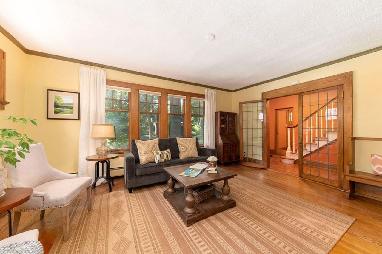 824 N 66th St - Photo 4 of 35