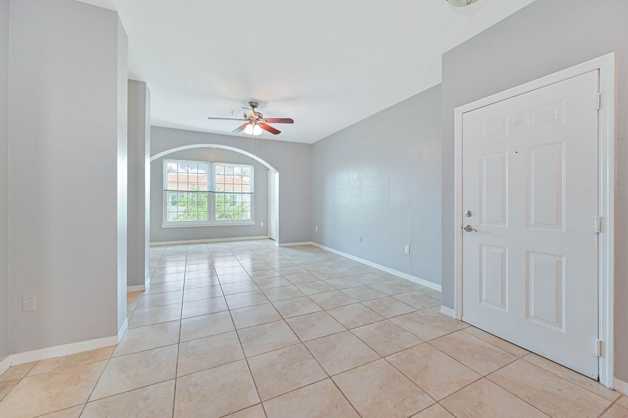 23580 Walden Center Dr #305 - Photo 4 of 18