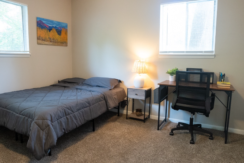 30296 Bluestone Dr - Photo 4 of 27