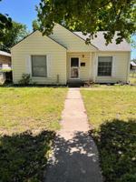 featured image of 705 W Indiana Ave