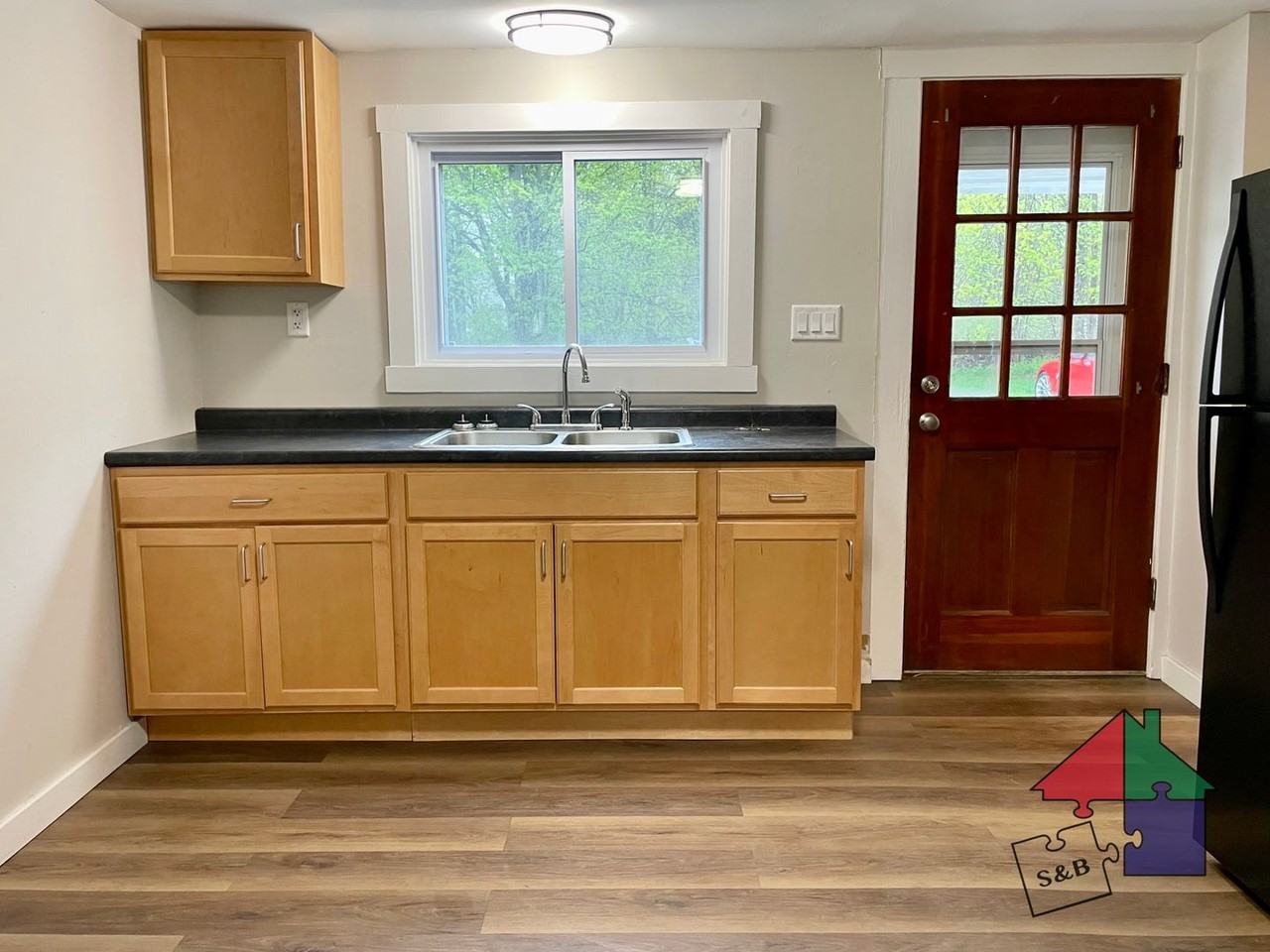 233 North Main Street - Photo 2 of 15