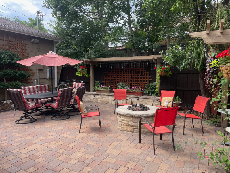 727 Evergreen Ave #B - Photo 3 of 13