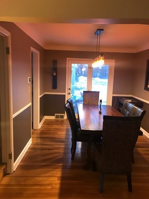 5348 Shoreview Ave - Photo 2 of 10