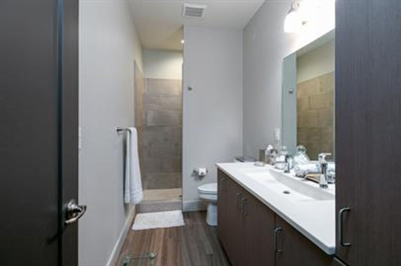 4905 Lake Course Cir #F - Photo 4 of 16