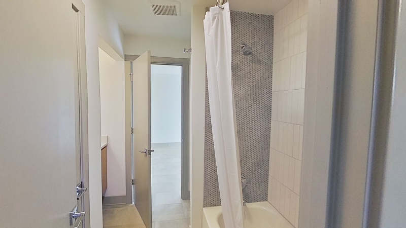 924 10th Avenue #1 - Photo 6 of 17