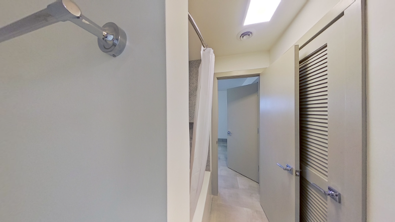 924 10th Avenue #1 - Photo 7 of 17