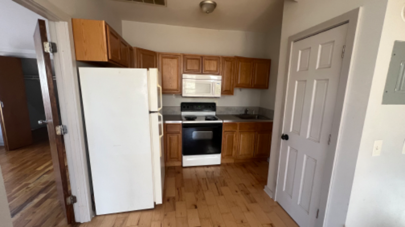 530 Whalley Ave #3A - Photo 3 of 9