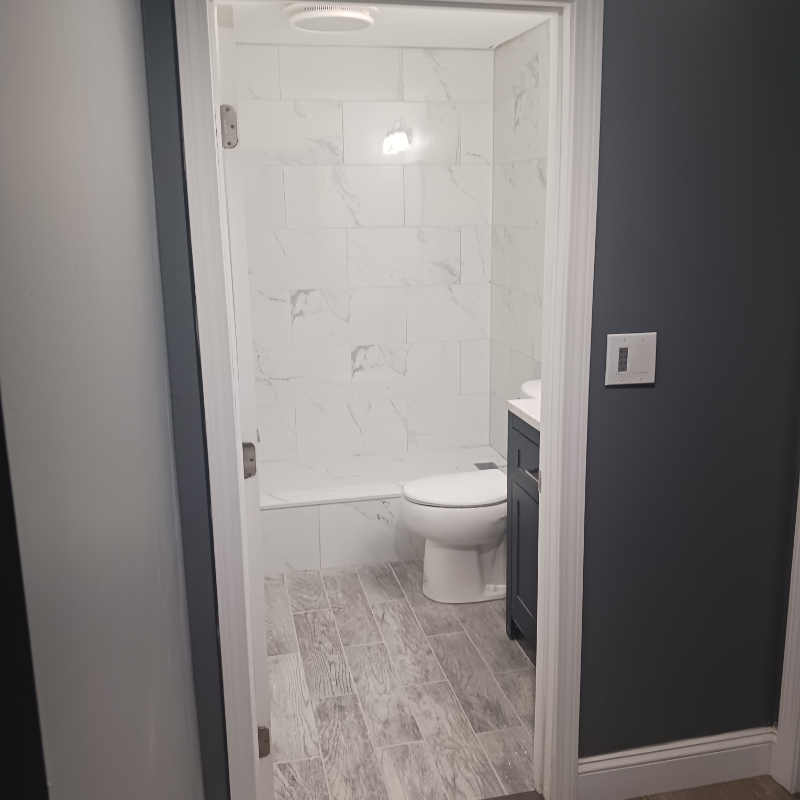 132 Tiffany St - Photo 5 of 16