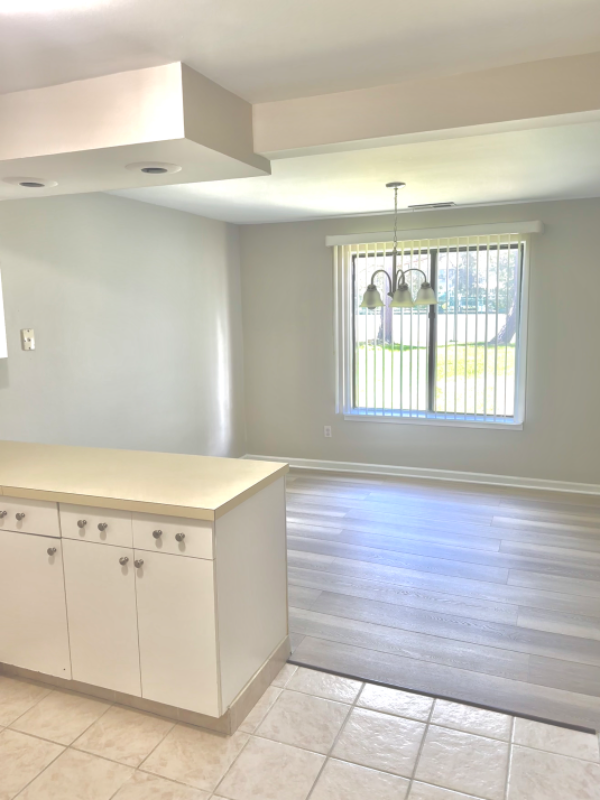 3 Southcreek Ct #B - Photo 2 of 14