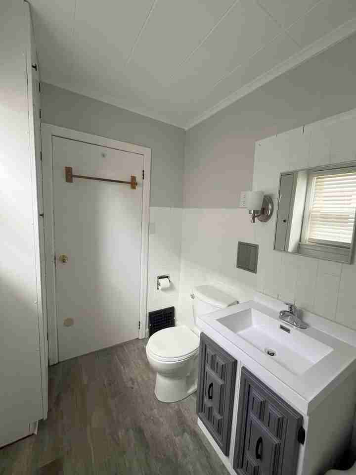 511 S 13th St - Photo 6 of 12