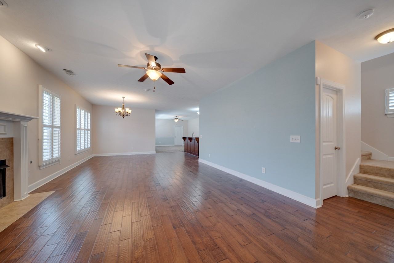 1100 Paddock Park Cir #NA - Photo 3 of 4