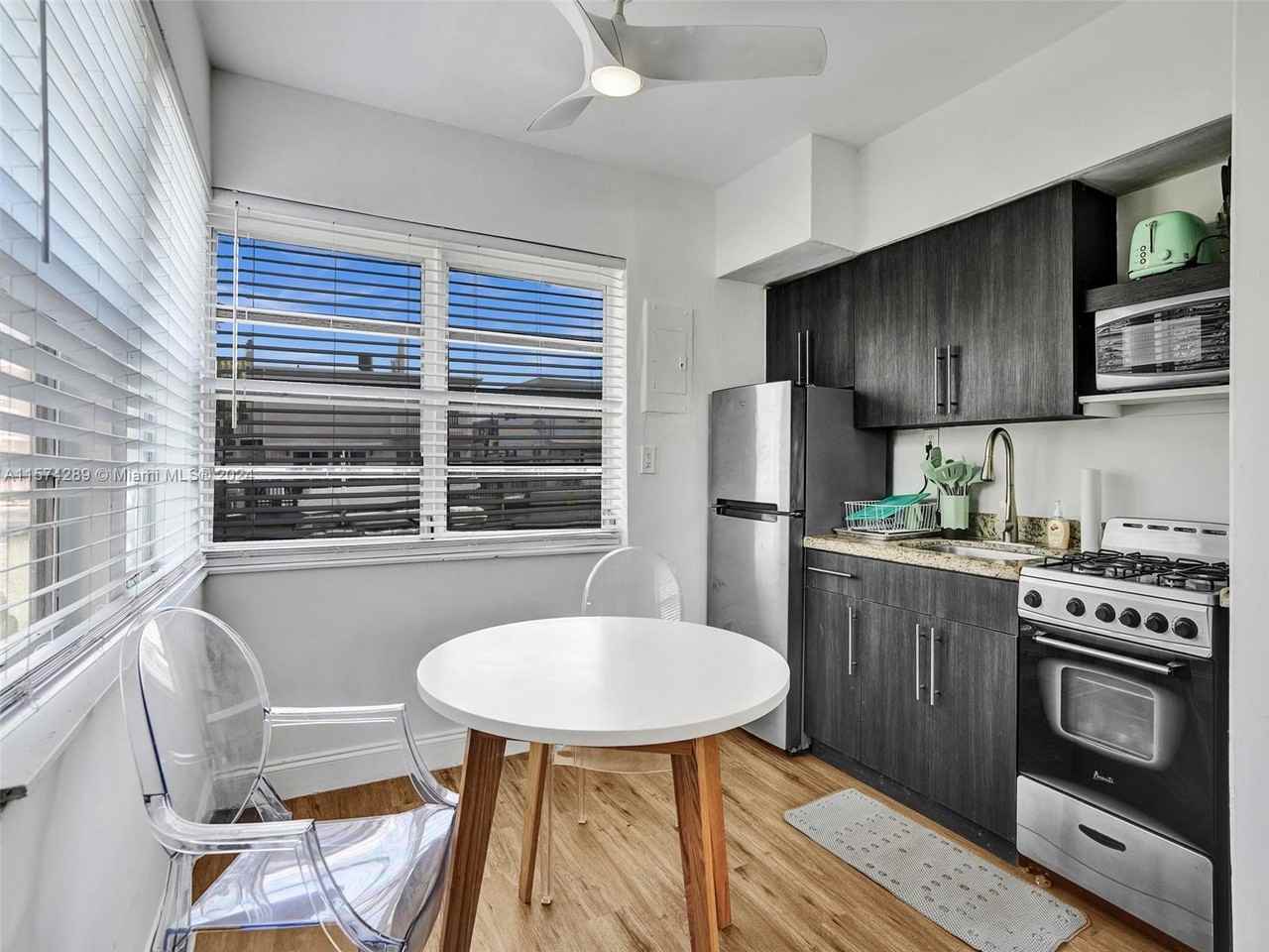 7143 Bonita Dr #1-4 - Photo 5 of 20