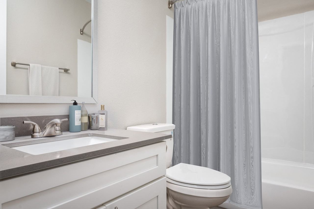 Ivy Terrace - Photo 4 of 24