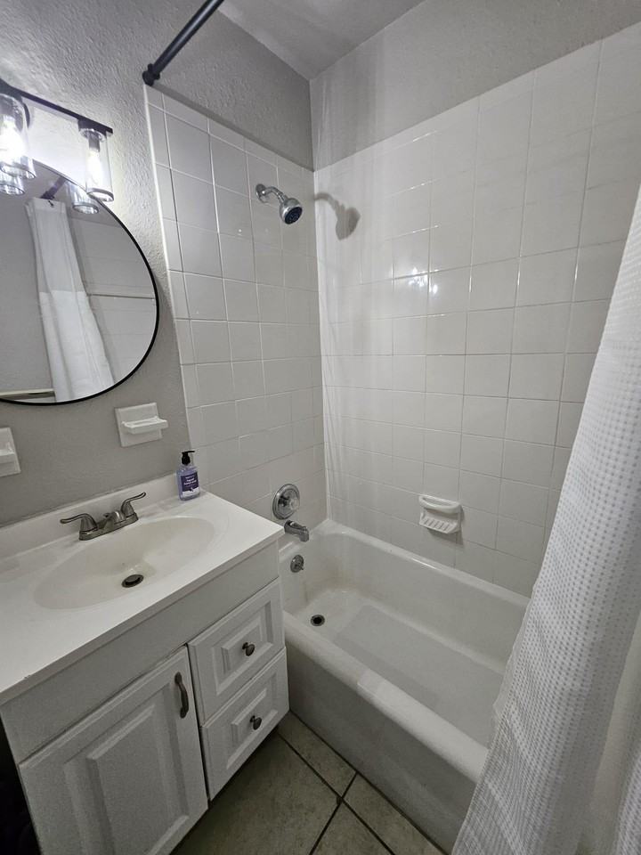 Guinyard Way - Photo 7 of 14