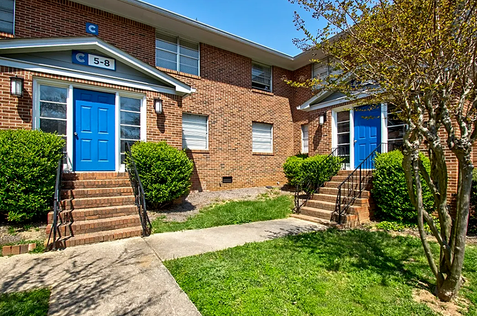 The Vic at Buckhead - Photo 5 of 19