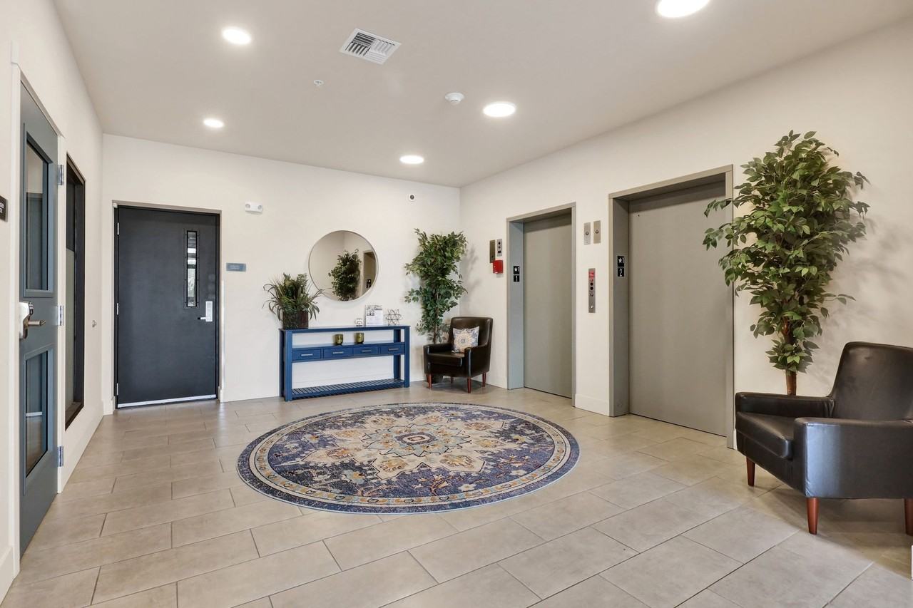 Luxurious Studios with Rooftop Deck and Secured Entry! - Photo 7 of 50