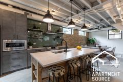 2228 N Kedzie Blvd #COACH - Photo 1 of 1