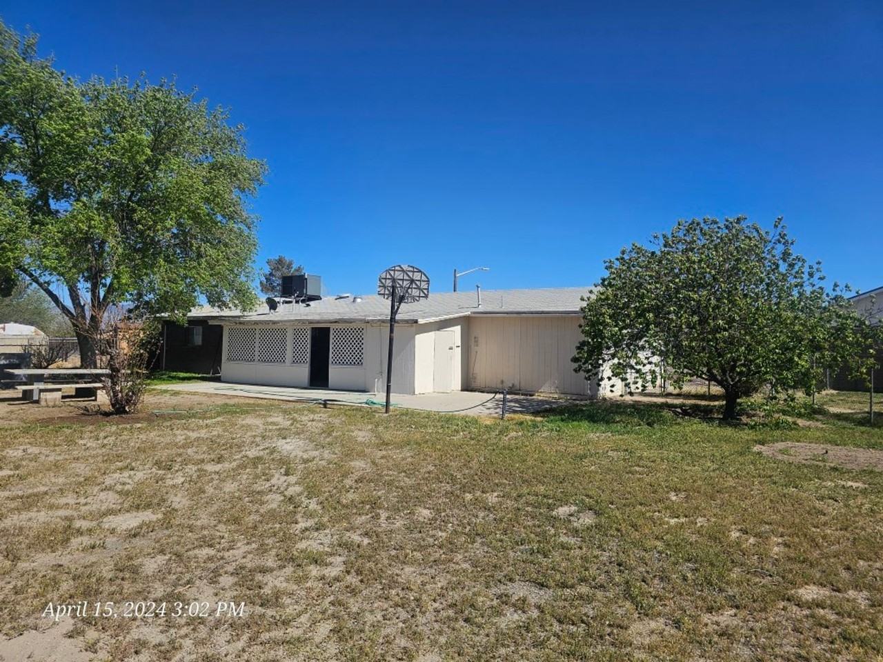 515 W La Paz St - Photo 2 of 16