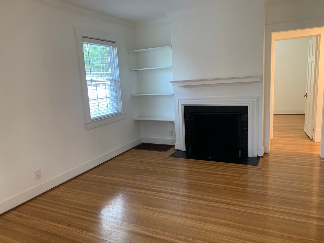 159 Mccready Ave - Photo 2 of 13