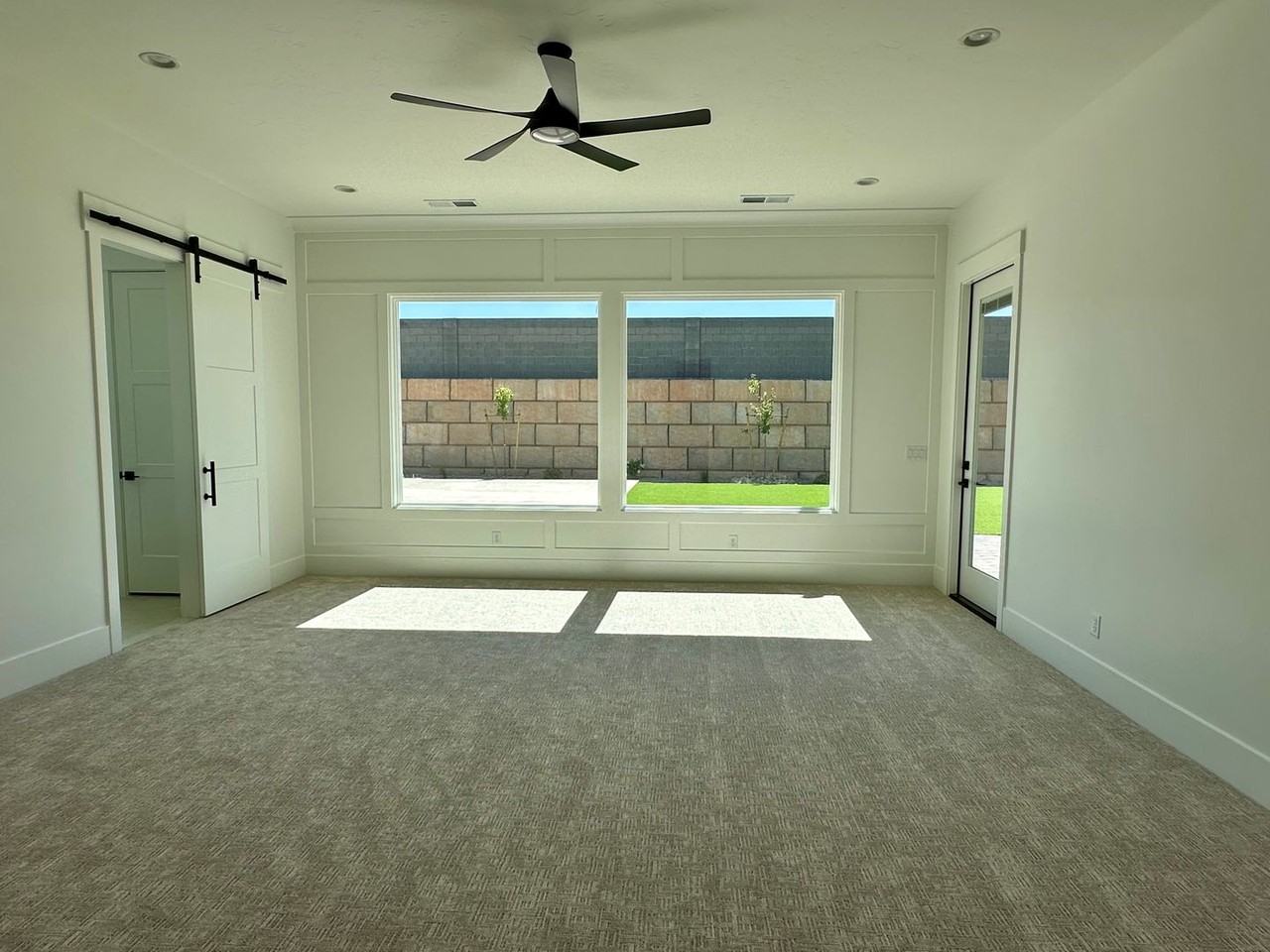 2851 S Kate Ln - Photo 5 of 45