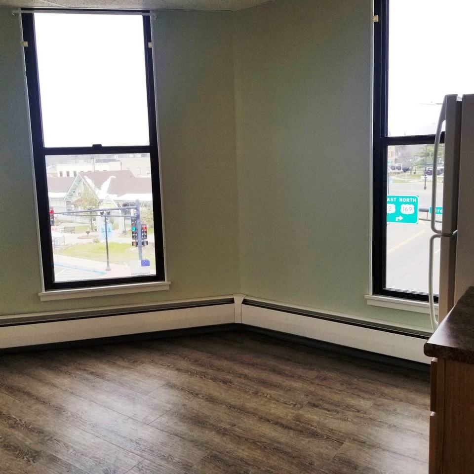 Pokegama Hotel Building - Photo 3 of 13