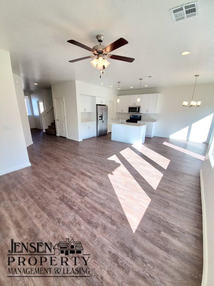 3294 E Tanoak Dr - Photo 6 of 31