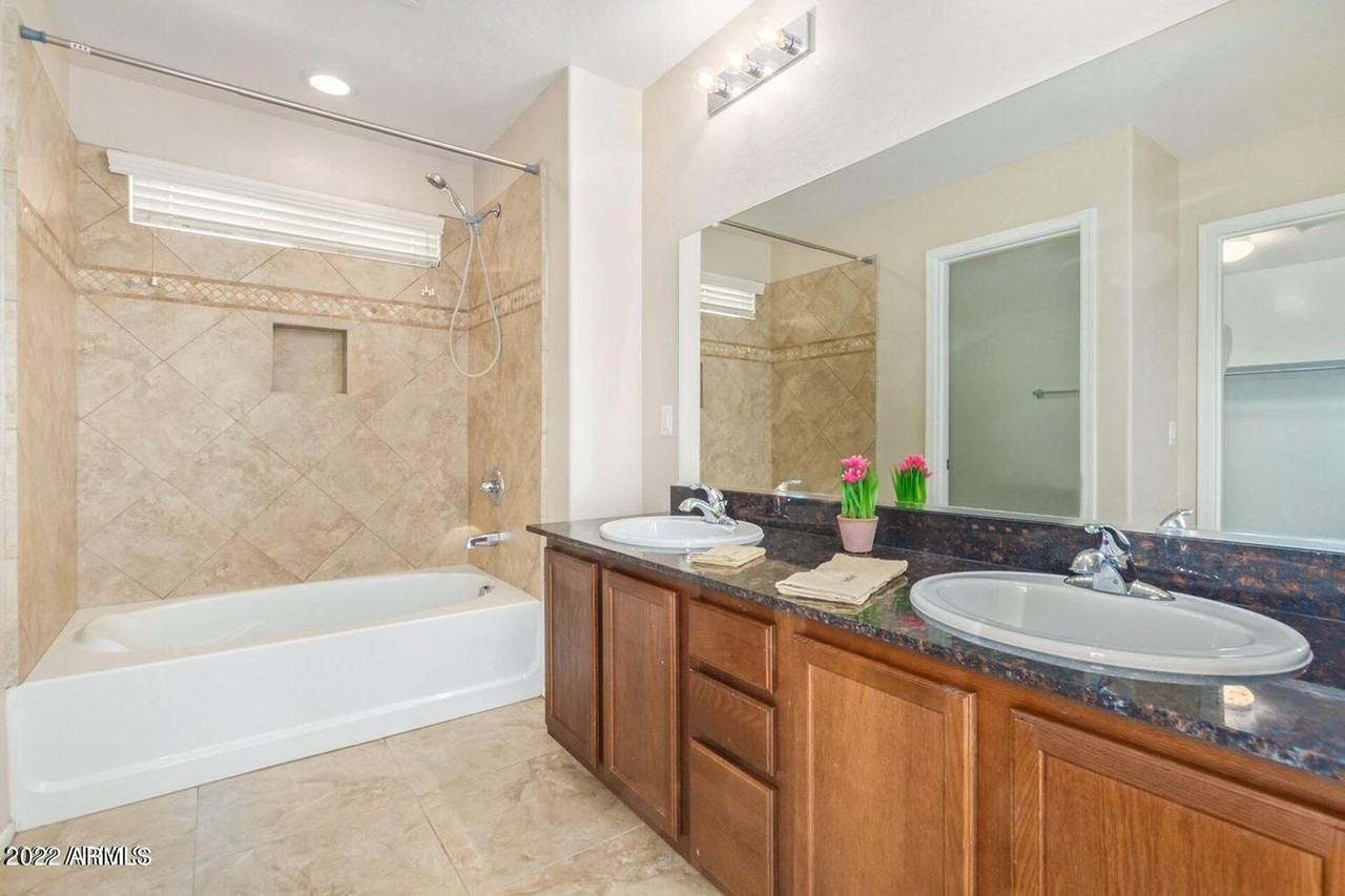 13596 N 149th Dr - Photo 6 of 6