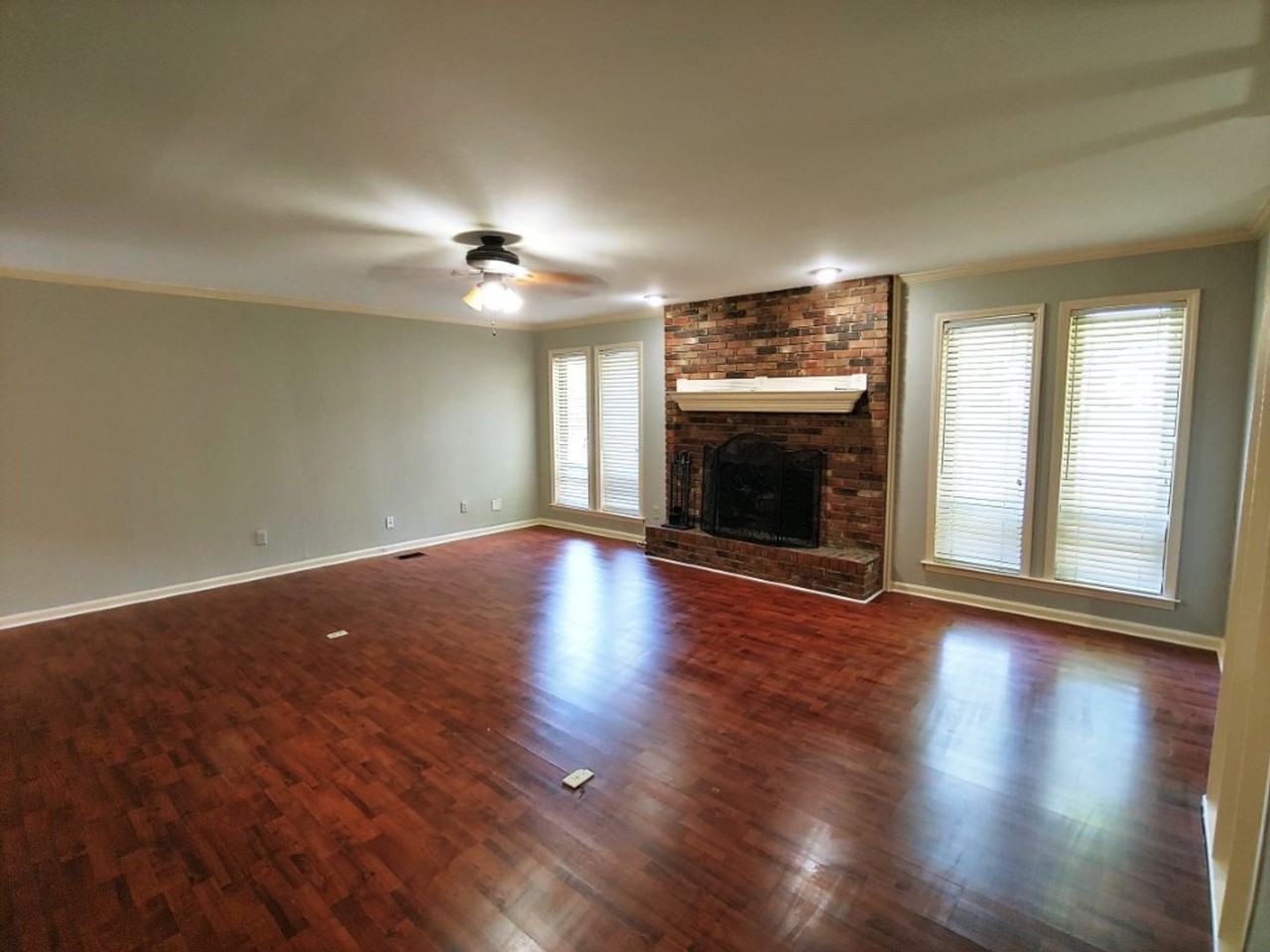 5 Hickory Ln - Photo 2 of 24