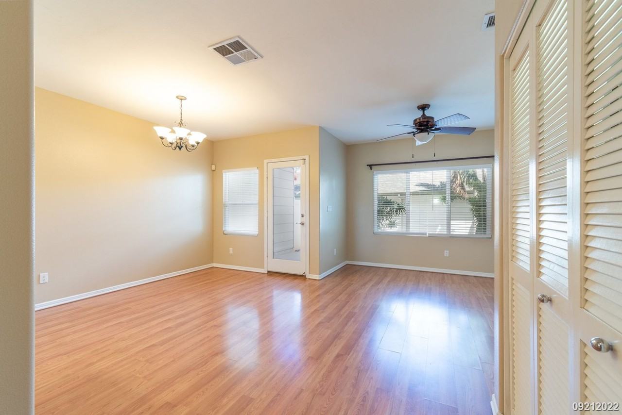 91-1011 Kaipalaoa St #404 - Photo 6 of 24